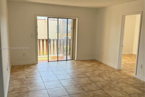 Copropriété à vendre à Miami, Floride: 2 chambres, 72.65 m2 № 1391846 - photo 2