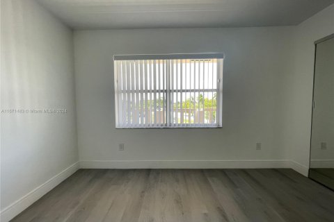 Copropriété à vendre à Sunrise, Floride: 2 chambres, 95.69 m2 № 1391876 - photo 22