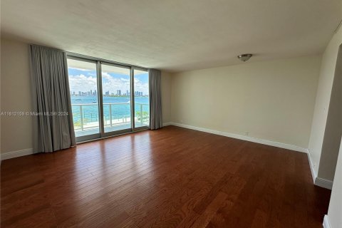 Condominio en venta en Miami Beach, Florida, 50.45 m2 № 1291300 - foto 6