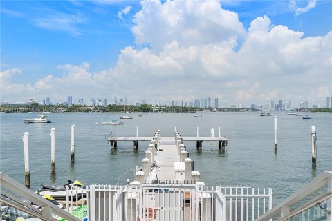 Copropriété à vendre à Miami Beach, Floride: 50.45 m2 № 1291300 - photo 20