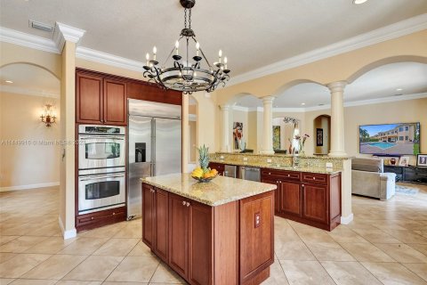 Casa en venta en Cutler Bay, Florida, 5 dormitorios, 438.22 m2 № 724359 - foto 22
