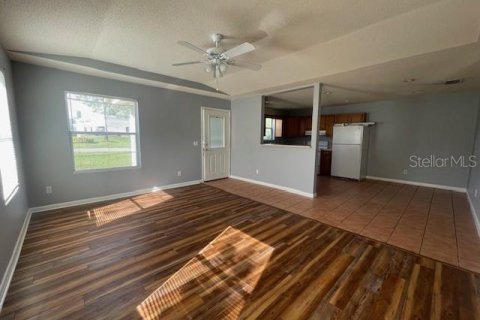 Casa en alquiler en Winter Haven, Florida, 3 dormitorios, 111.11 m2 № 1339151 - foto 5