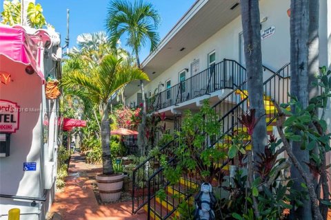 Immobilier commercial à vendre à Hollywood, Floride № 1207210 - photo 5
