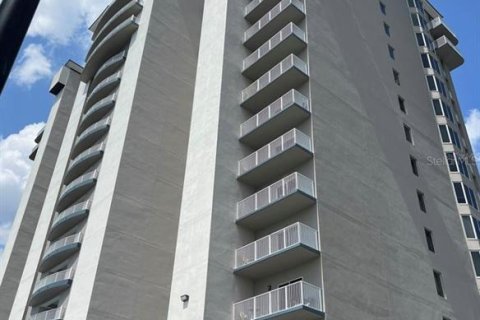 Condominio en venta en Orlando, Florida, 1 dormitorio, 74.14 m2 № 1427900 - foto 6