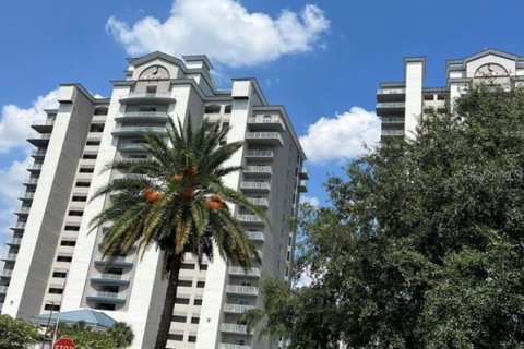 Condominio en venta en Orlando, Florida, 1 dormitorio, 74.14 m2 № 1427900 - foto 1