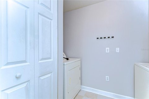 Condo in Tampa, Florida, 1 bedroom  № 1427902 - photo 25