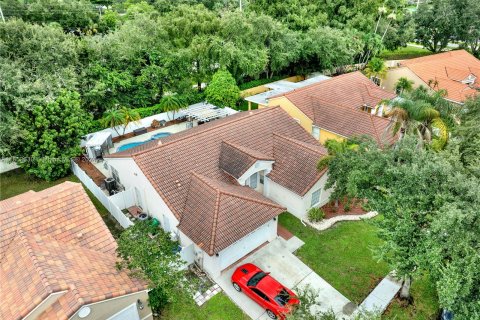 Casa en venta en Miramar, Florida, 4 dormitorios, 205.04 m2 № 1348033 - foto 30