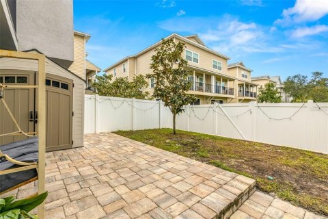 Adosado en venta en Tampa, Florida, 3 dormitorios, 189.06 m2 № 1405542 - foto 28