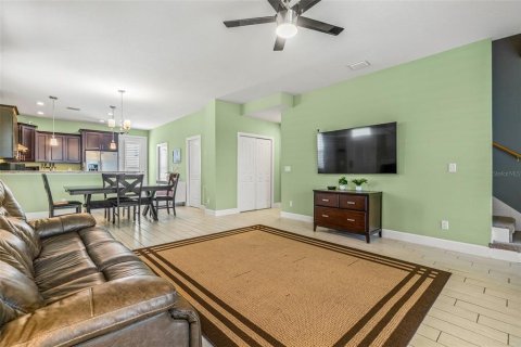 Adosado en venta en Tampa, Florida, 3 dormitorios, 189.06 m2 № 1405542 - foto 6