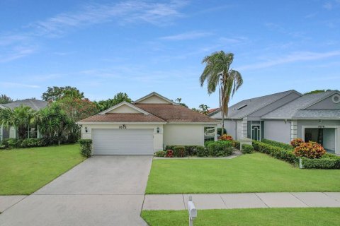 House in Delray Beach, Florida 3 bedrooms, 141.4 sq.m. № 1005179 - photo 4