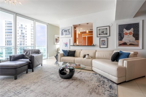 Condo in Aventura, Florida, 2 bedrooms  № 1330836 - photo 5