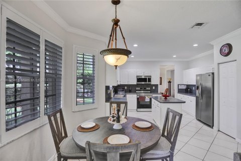 Casa en venta en Weston, Florida, 6 dormitorios, 292.27 m2 № 1331907 - foto 15