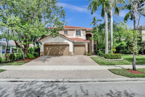 Casa en venta en Weston, Florida, 6 dormitorios, 292.27 m2 № 1331907 - foto 1