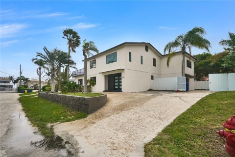 Villa ou maison à vendre à Riviera Beach, Floride: 4 chambres, 303.23 m2 № 909634 - photo 5