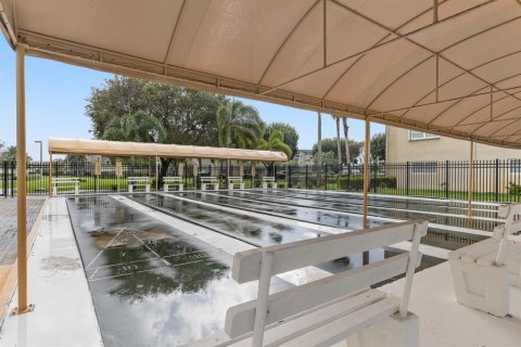 Condominio en venta en Boynton Beach, Florida, 1 dormitorio, 70.42 m2 № 1151852 - foto 5