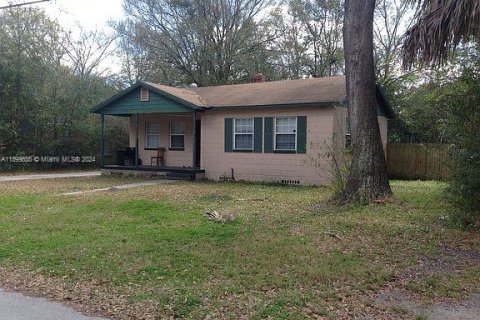 House in Jacksonville, Florida 4 bedrooms № 1215547 - photo 15