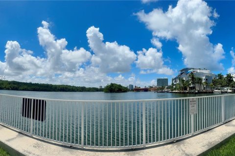 Copropriété à louer à Sunny Isles Beach, Floride: 1 chambre, 64.57 m2 № 1357217 - photo 6