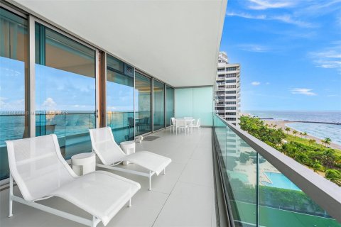 Condominio en venta en Bal Harbour, Florida, 1 dormitorio, 146.41 m2 № 1357261 - foto 4