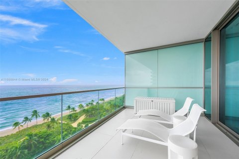 Condominio en venta en Bal Harbour, Florida, 1 dormitorio, 146.41 m2 № 1357261 - foto 5