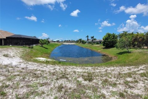 Terreno en venta en Rotonda, Florida № 228276 - foto 3