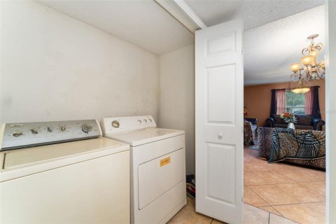 Casa en venta en Davenport, Florida, 4 dormitorios, 283.17 m2 № 1384898 - foto 12