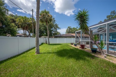 House in Port Charlotte, Florida 3 bedrooms, 181.44 sq.m. № 1290070 - photo 30