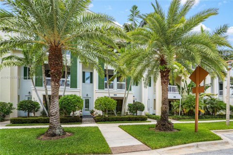 Touwnhouse à vendre à Palm Beach Gardens, Floride: 3 chambres, 263.84 m2 № 1236681 - photo 3