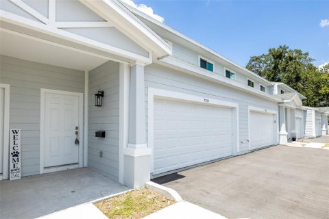 Touwnhouse à vendre à Pinellas Park, Floride: 3 chambres, 171.68 m2 № 1303402 - photo 2