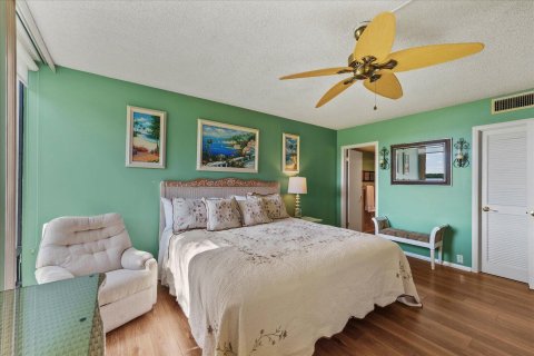 Condominio en venta en Jensen Beach, Florida, 2 dormitorios, 102.38 m2 № 1135053 - foto 19