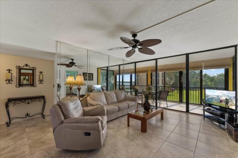 Condominio en venta en Jensen Beach, Florida, 2 dormitorios, 102.38 m2 № 1135053 - foto 27