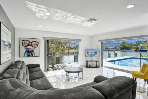 Casa en venta en Hollywood, Florida, 4 dormitorios, 269.04 m2 № 1135093 - foto 24