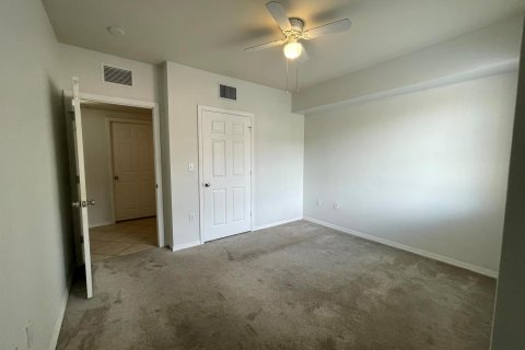 Condo in West Palm Beach, Florida, 3 bedrooms  № 1135094 - photo 14