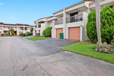 Touwnhouse à vendre à Lauderhill, Floride: 3 chambres № 1388369 - photo 3