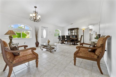 Casa en venta en Miami, Florida, 3 dormitorios, 160.72 m2 № 1411930 - foto 6