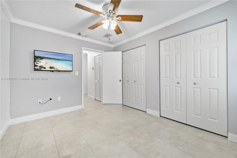 Casa en venta en Miami, Florida, 3 dormitorios, 160.72 m2 № 1411930 - foto 16