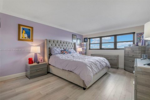 Copropriété à vendre à Fort Lauderdale, Floride: 2 chambres, 125.51 m2 № 1375046 - photo 20