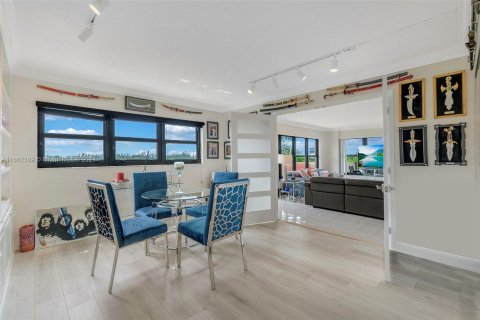 Copropriété à vendre à Fort Lauderdale, Floride: 2 chambres, 125.51 m2 № 1375046 - photo 26