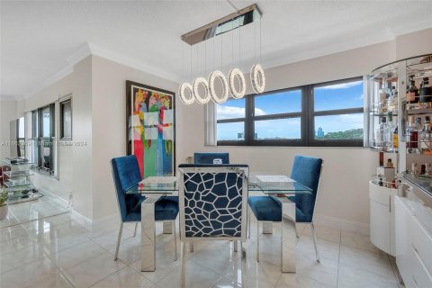 Copropriété à vendre à Fort Lauderdale, Floride: 2 chambres, 125.51 m2 № 1375046 - photo 10