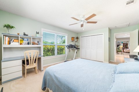 Casa en venta en Palm City, Florida, 3 dormitorios, 225.2 m2 № 1121034 - foto 23