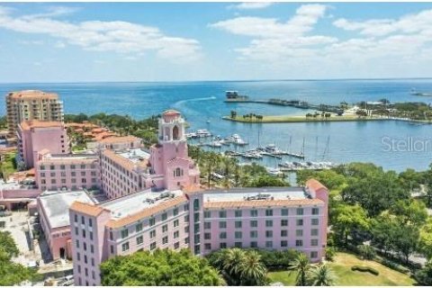 Hotel en venta en Saint Petersburg, Florida, 412.21 m2 № 1403595 - foto 3