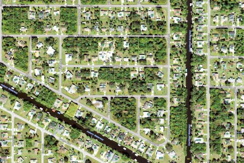 Купить земельный участок в Порт-Шарлотт, Флорида № 623202 - фото 2