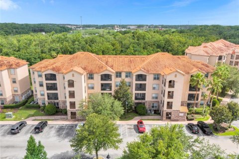 Condo in Davenport, Florida, 3 bedrooms  № 1338819 - photo 1