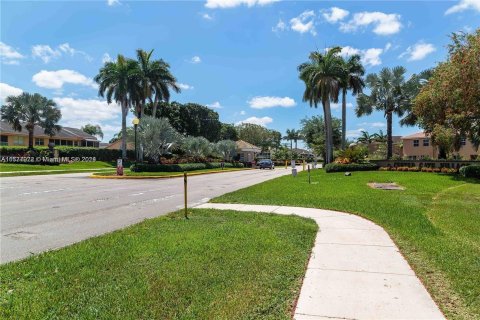 Condo in Homestead, Florida, 2 bedrooms  № 1147591 - photo 22