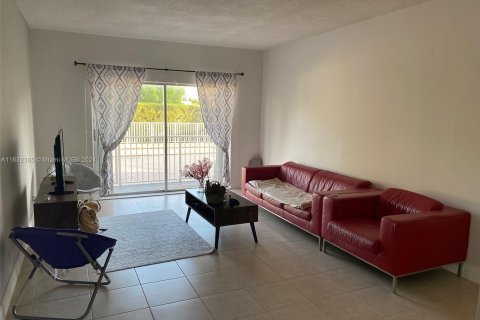 Copropriété à vendre à Hallandale Beach, Floride: 1 chambre, 62.24 m2 № 1292957 - photo 10