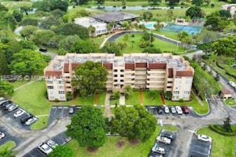 Condominio en venta en Lauderhill, Florida, 2 dormitorios, 102.19 m2 № 1345888 - foto 19