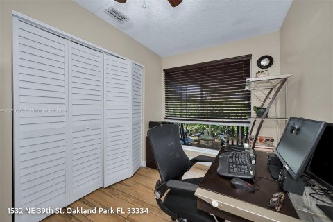 Villa ou maison à vendre à Oakland Park, Floride: 3 chambres, 101.45 m2 № 1132091 - photo 21