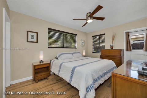 Casa en venta en Oakland Park, Florida, 3 dormitorios, 101.45 m2 № 1132091 - foto 19