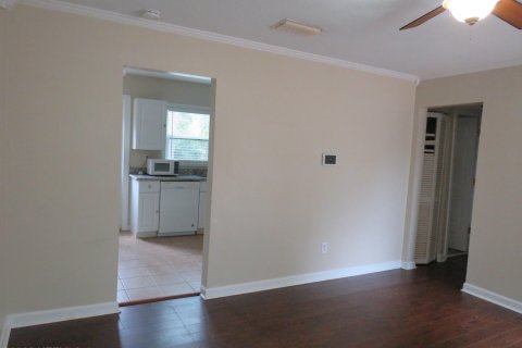 House in Jacksonville, Florida 3 bedrooms, 84.73 sq.m. № 885683 - photo 5