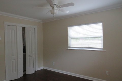 House in Jacksonville, Florida 3 bedrooms, 84.73 sq.m. № 885683 - photo 15