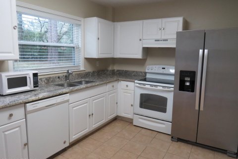 House in Jacksonville, Florida 3 bedrooms, 84.73 sq.m. № 885683 - photo 7